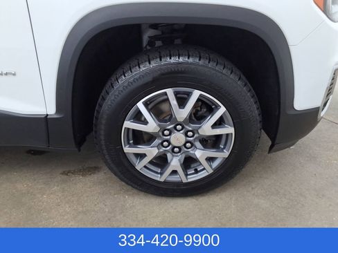 Used 2023 GMC Acadia SLT image 26