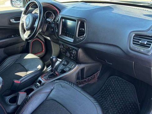 Used 2018 Jeep Compass Trailhawk w/ Cold Weather Group image 25