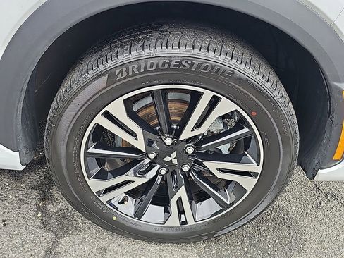 Used 2025 Mitsubishi Eclipse Cross SEL AWD/4WD image 8