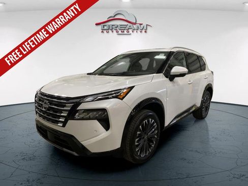 New 2026 Nissan Rogue Platinum AWD/4WD image 3