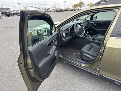 Certified 2025 Subaru Outback Limited image 14