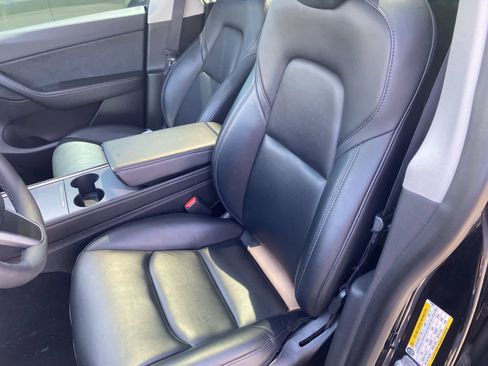 Used 2021 Tesla Model Y Performance AWD/4WD image 11