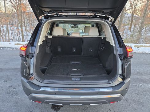 Certified 2023 Nissan Rogue SL image 10