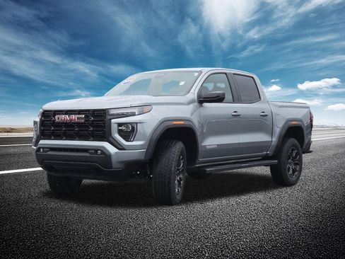 Used 2025 GMC Canyon Elevation w/ Convenience Package RWD image 13