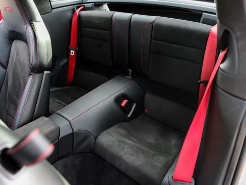 Used 2023 Porsche 911 Targa 4 GTS image 41