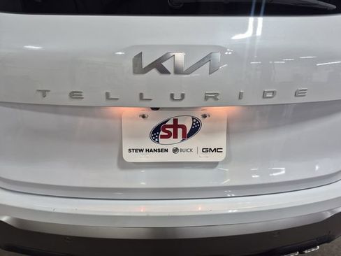 Used 2025 Kia Telluride S AWD/4WD image 29