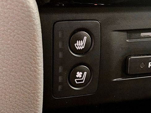 Used 2018 Honda Pilot Elite image 28