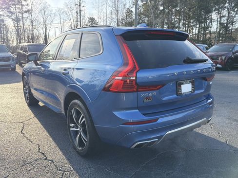 Used 2021 Volvo XC60 T5 R-Design image 4