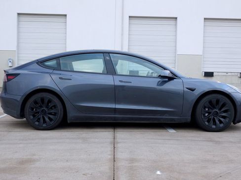 Used 2022 Tesla Model 3 Long Range image 12