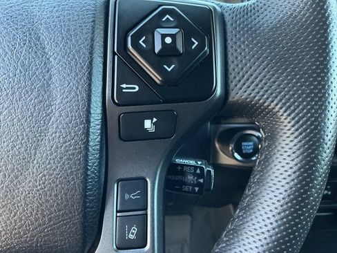 Certified 2023 Toyota Tacoma TRD Off-Road w/ TRD Premium Off Road Package AWD/4WD image 17