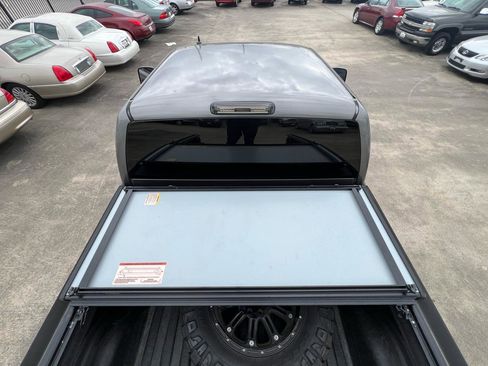 Used 2007 Chevrolet Silverado 2500 LT w/ Heavy-Duty Power Package image 24