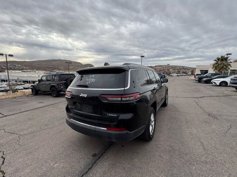 Used 2023 Jeep Grand Cherokee L Laredo image 5