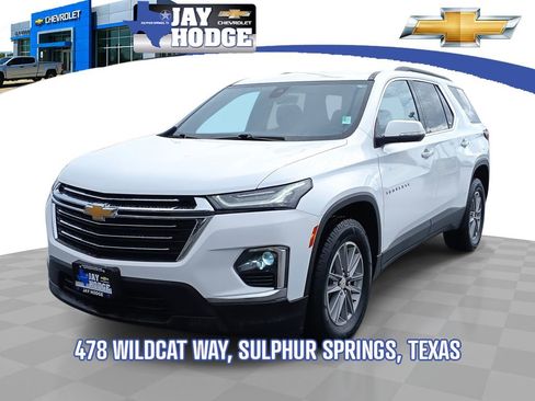 Certified 2023 Chevrolet Traverse LT FWD image 1