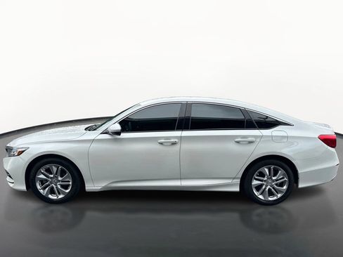 Used 2018 Honda Accord LX image 6