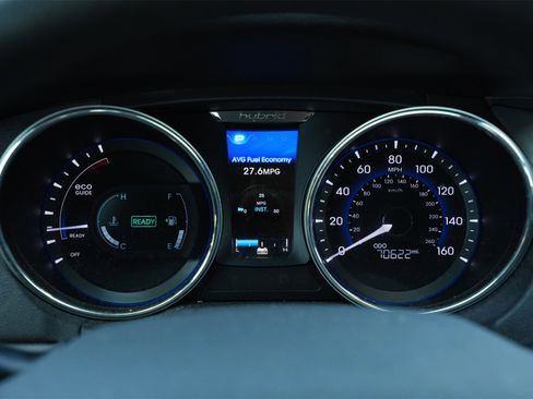 Used 2013 Hyundai Sonata Hybrid image 11