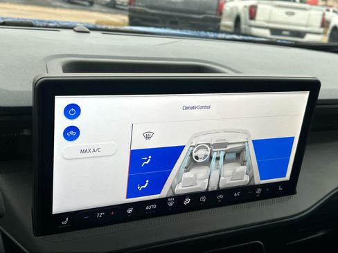 New 2025 Ford Maverick XLT w/ XLT Luxury Package image 32