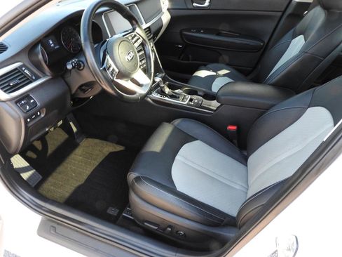 Used 2019 Kia Optima EX w/ EX Premium Package FWD image 7