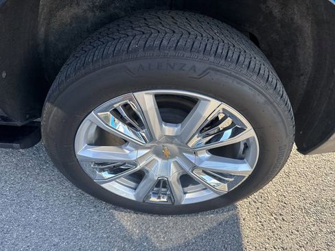 Used 2024 Chevrolet Tahoe High Country image 12