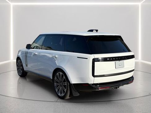 Certified 2025 Land Rover Range Rover Long Wheelbase SE image 3