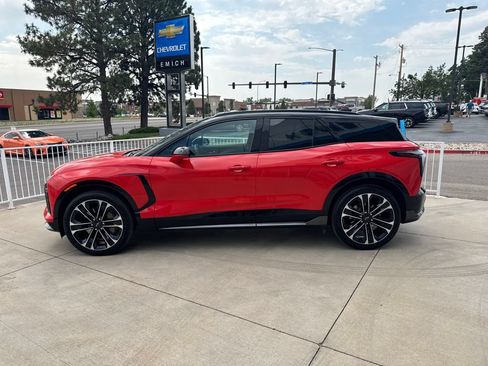 Used 2026 Chevrolet Blazer EV SS w/ Performance Package AWD/4WD image 2