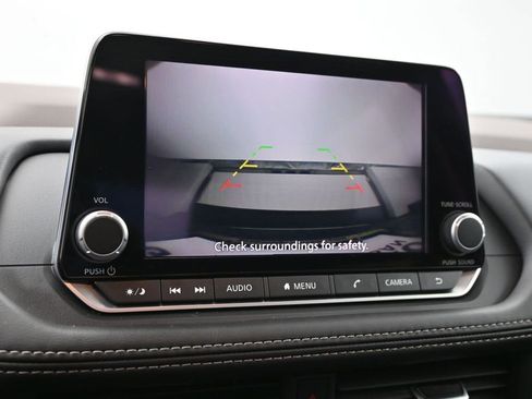 Used 2023 Nissan Rogue S FWD image 20