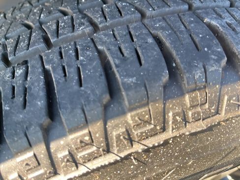 Used 2023 Jeep Gladiator Overland image 10