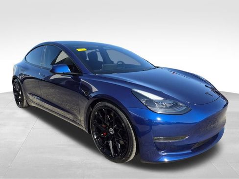 Used 2023 Tesla Model 3 Performance image 6