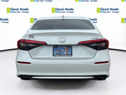 Used 2023 Honda Civic Sport image 7