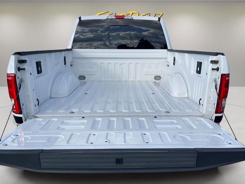 Used 2017 Ford F150 XLT w/ Equipment Group 302A Luxury image 14