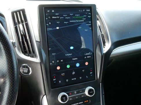 Used 2022 Ford Edge ST w/ Equipment Group 401A AWD/4WD image 22