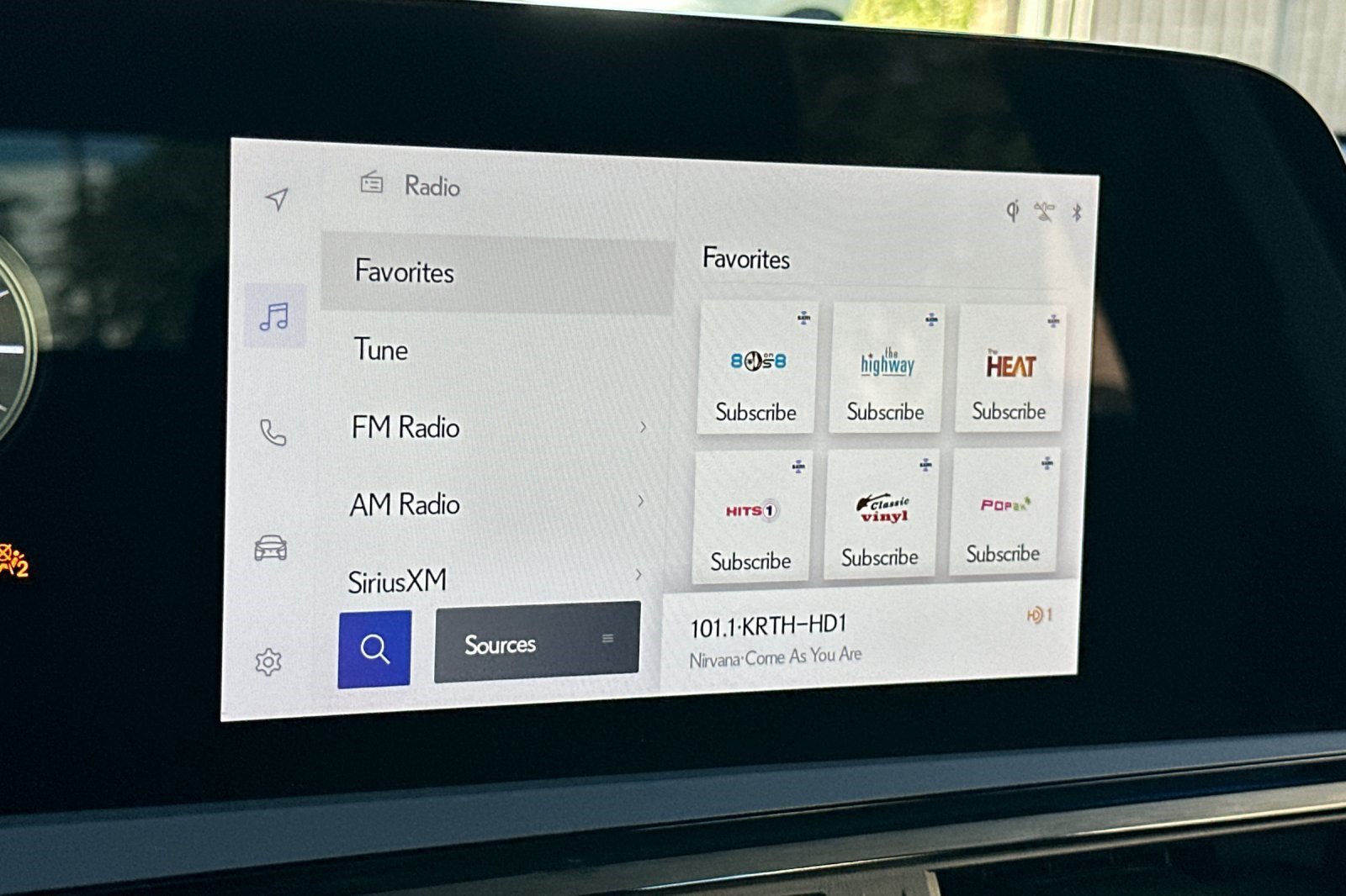 Certified 2024 Lexus ES 350 w/ Premium Package FWD image 21