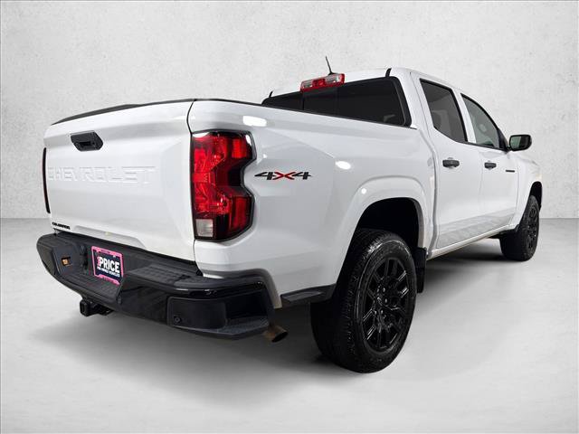 Used 2025 Chevrolet Colorado W/T w/ WT Custom Package AWD/4WD image 3