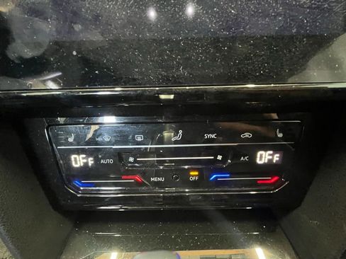 Certified 2023 Volkswagen Arteon SEL Premium image 17