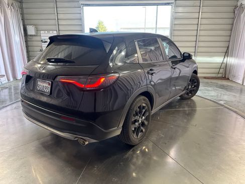 Used 2024 Honda HR-V Sport image 5