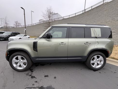 Certified 2024 Land Rover Defender 110 S image 4