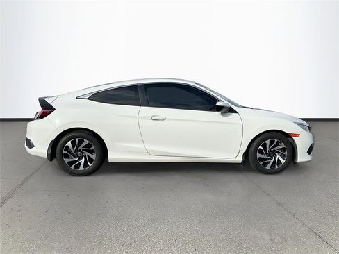 Used 2018 Honda Civic LX-P image 8