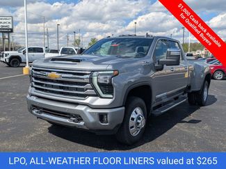New 2026 Chevrolet Silverado 3500 High Country w/ High Country Premium Package AWD/4WD video 3