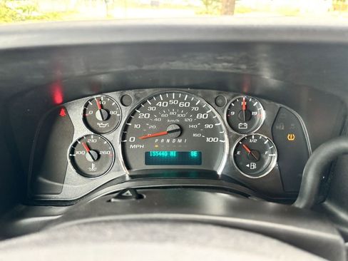 Used 2016 Chevrolet Express 3500 LT w/ LT Preferred Equipment Group image 18