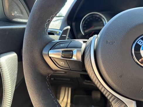 Used 2018 BMW M2 RWD image 47