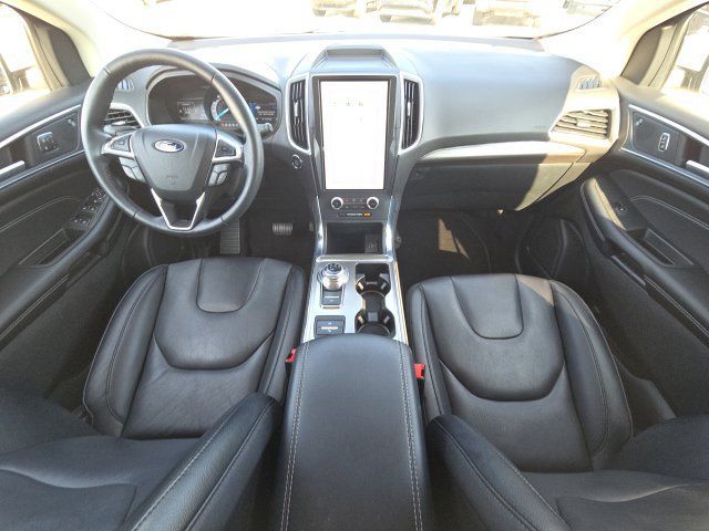 Used 2022 Ford Edge Titanium AWD/4WD image 39