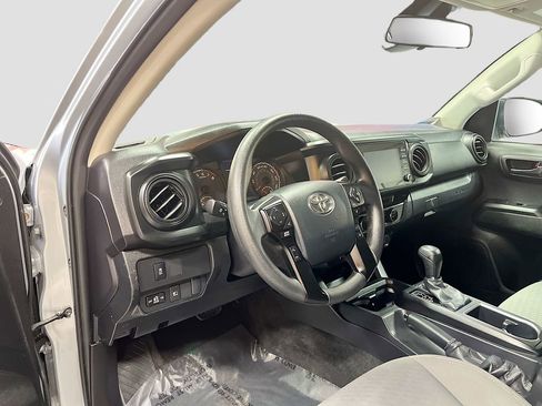 Used 2023 Toyota Tacoma SR AWD/4WD image 9