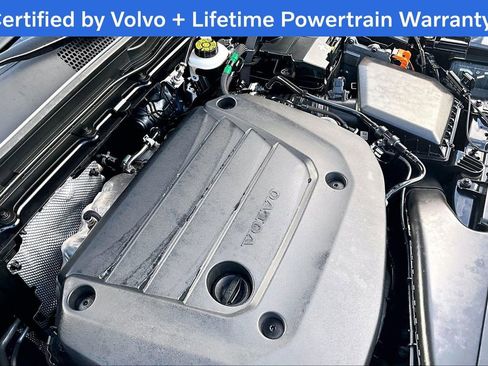Certified 2025 Volvo XC40 B5 Plus image 42