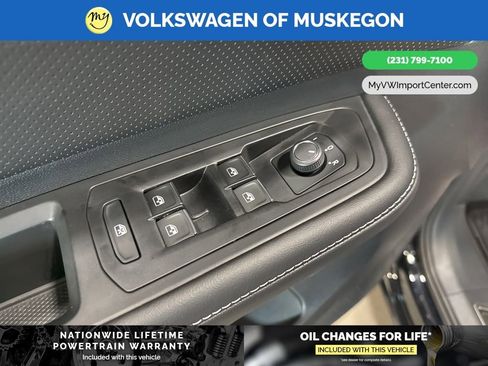 New 2026 Volkswagen Atlas SE image 10