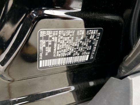 Used 2023 Nissan Rogue SV w/ SV Premium B Package image 12