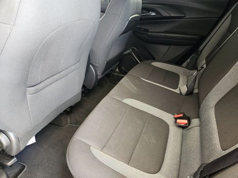 Certified 2025 Chevrolet TrailBlazer LT AWD/4WD image 32