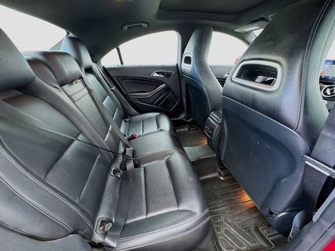 Used 2018 Mercedes-Benz CLA 250 image 19