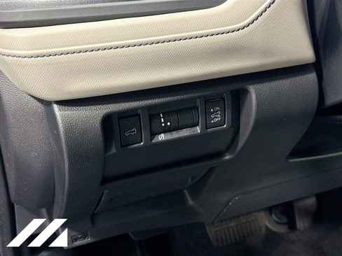 New 2026 Subaru Forester Premium AWD/4WD image 9