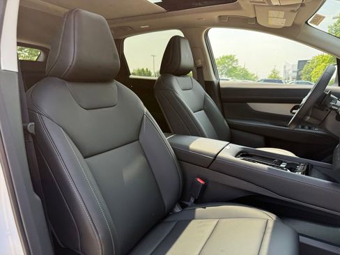 Certified 2025 Nissan Murano SL w/ Cargo Package image 26