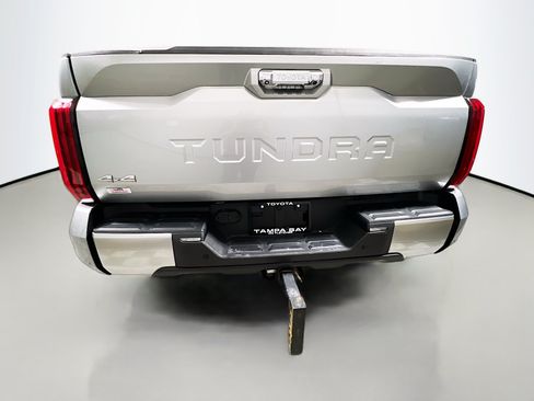 Used 2024 Toyota Tundra Limited AWD/4WD image 6
