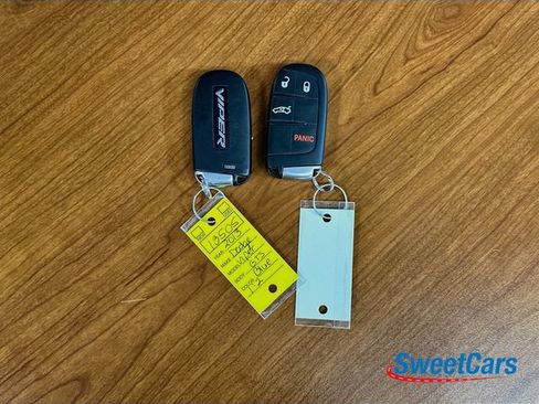 Used 2013 SRT Viper GTS w/ GTS Laguna Interior Pkg RWD image 44